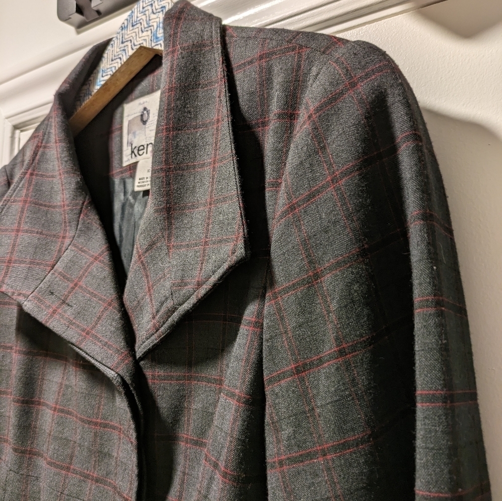 Kensie blazer jacket size 10 color color dark grey striped black and ora…